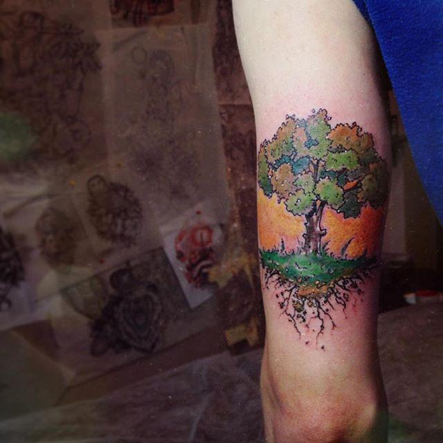 tatuaggio albero 81